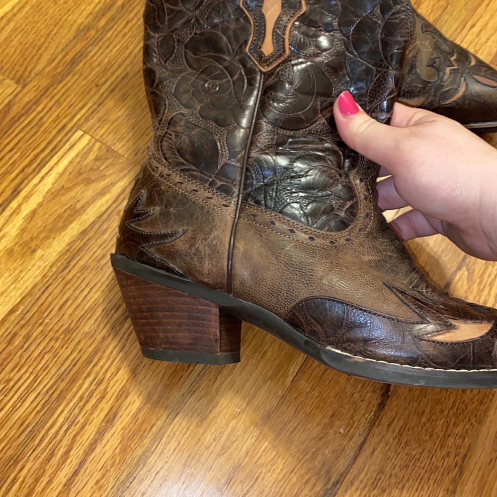 Ariat Boots - Picture 4 of 6